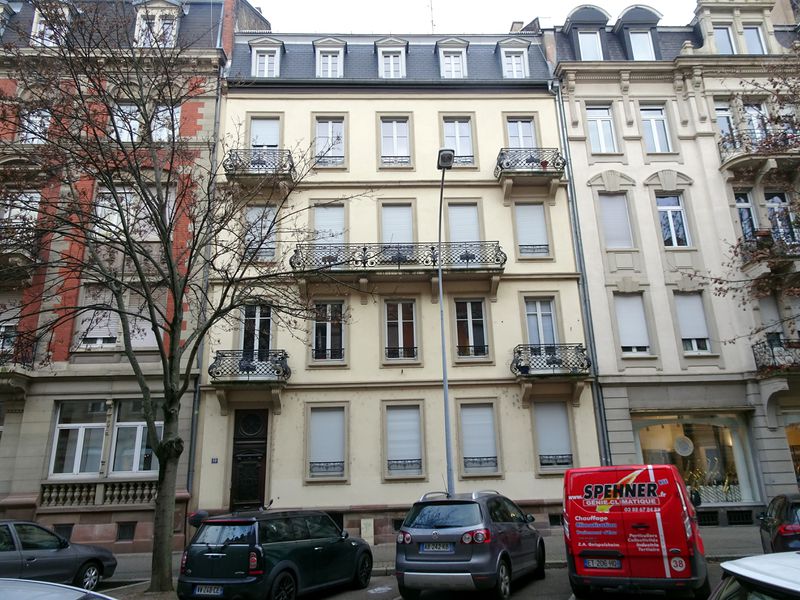 Fichier:10, rue Finkmatt, Strasbourg, 2019, vue à distance.jpg