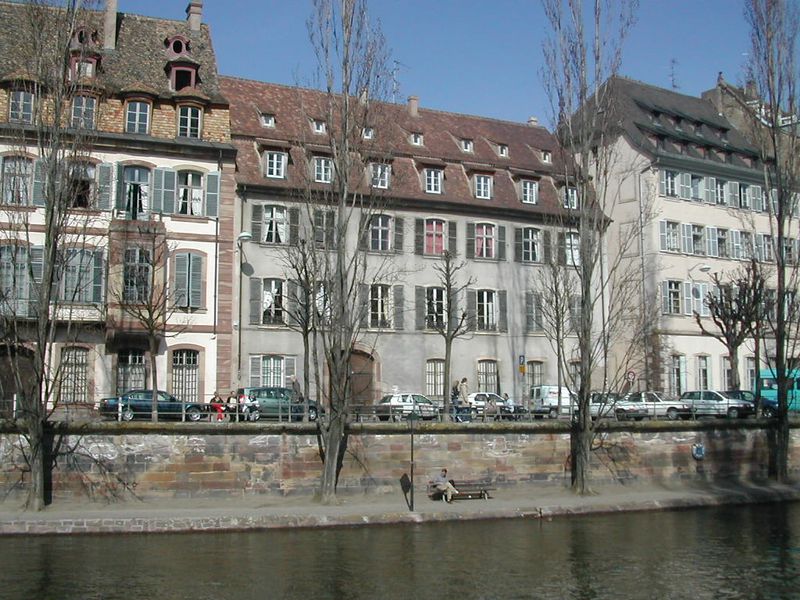 Fichier:4 quai Saint Thomas Strasbourg 2878.jpg