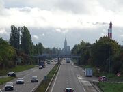 vue à hauteur du Pont enjambant la rue Edmond Rostand (2021)