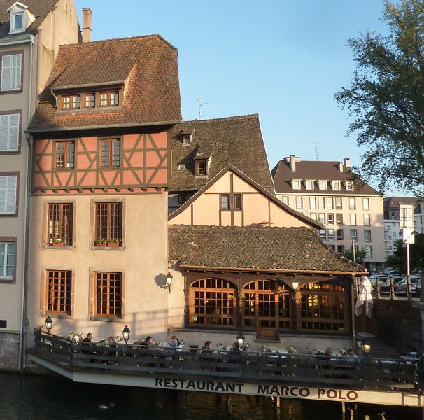 Fichier:5 Ponts couverts Strasbourg 20148.jpg
