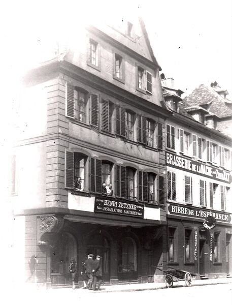 Fichier:009 rue de la Douane vers 1930 Photo 2023-02-27 121728.jpg