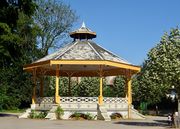 Parc Sainte Marie (kiosque) DSC04844.jpg