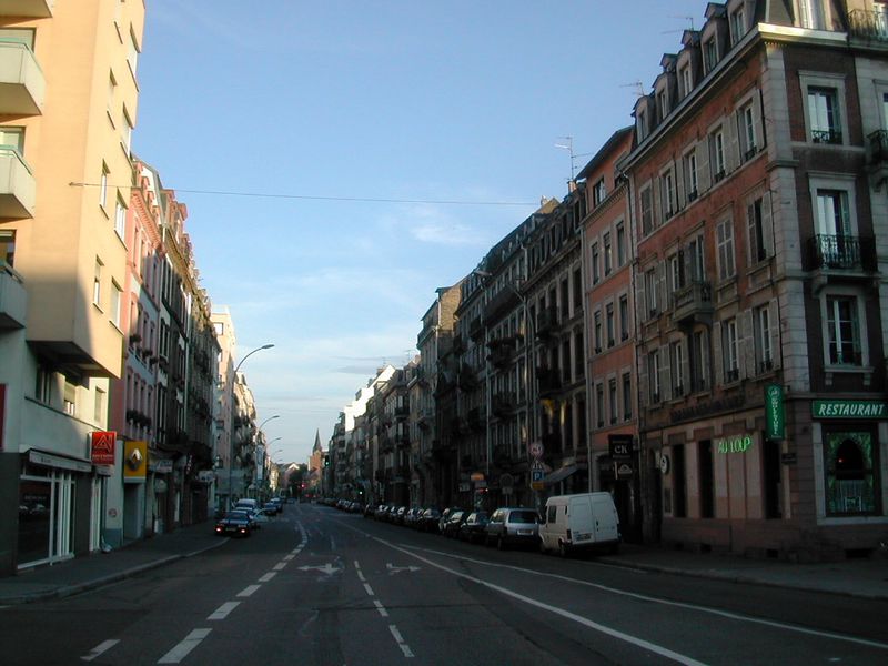 Fichier:Rue du Faubourg de Pierre Strasbourg 2166.jpg