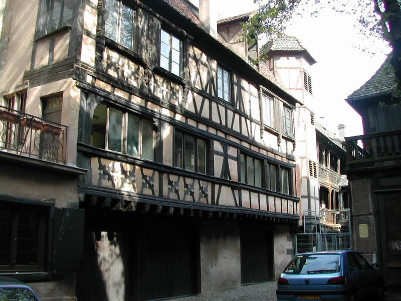 Fichier:1 quai des Bateliers Strasbourg 164.jpg