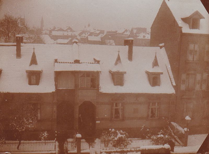 Fichier:010 012 rue Frédéric (vers 1900) 2 (hiver).jpg
