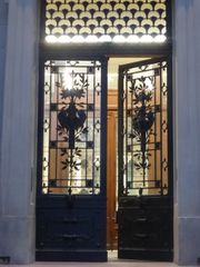 porte d'entrée du palais